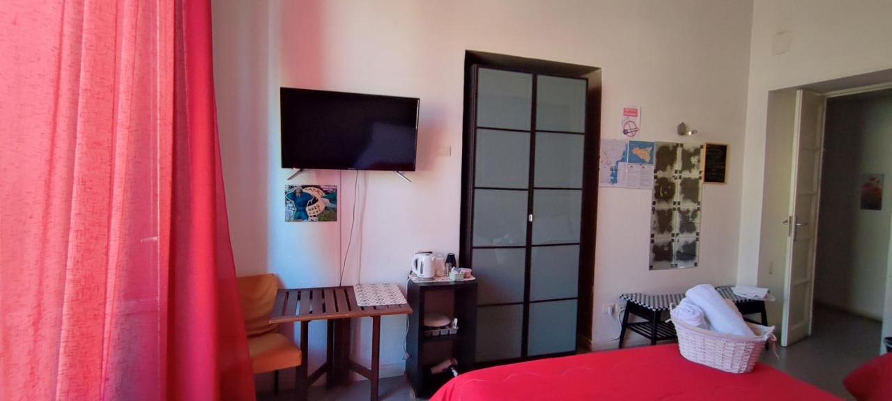 Downtown Vicino Al Duomo Apartment Catania Exterior photo